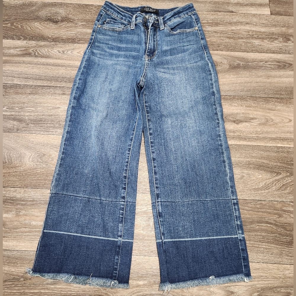 Judy Blue wide leg crop size 3/26